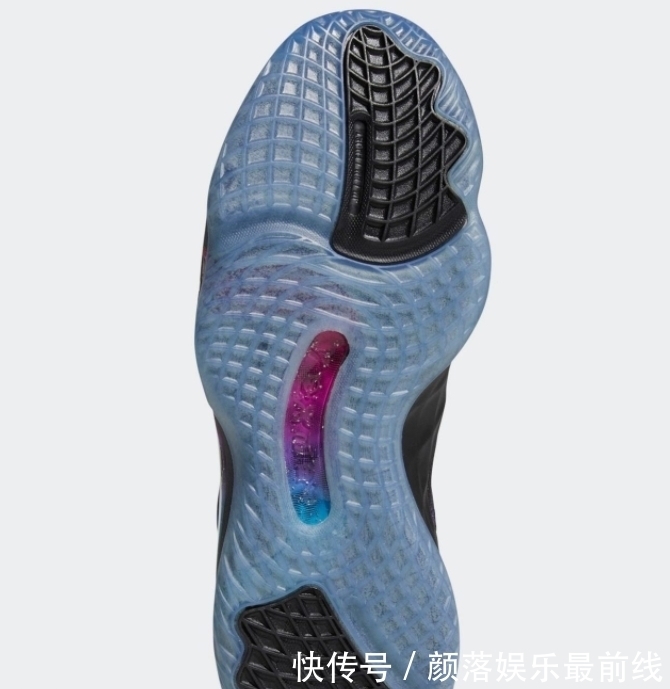 科比 阿迪新品!科比球鞋归来,米切尔3代配色好美,哈登团队款拉后腿