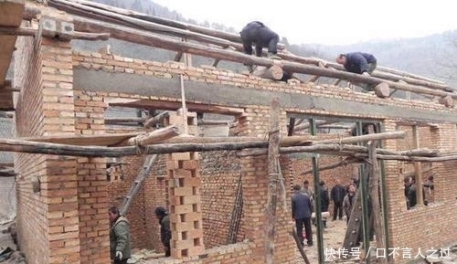 农村俗语“寡年不结婚,无春不造房”是啥意思?