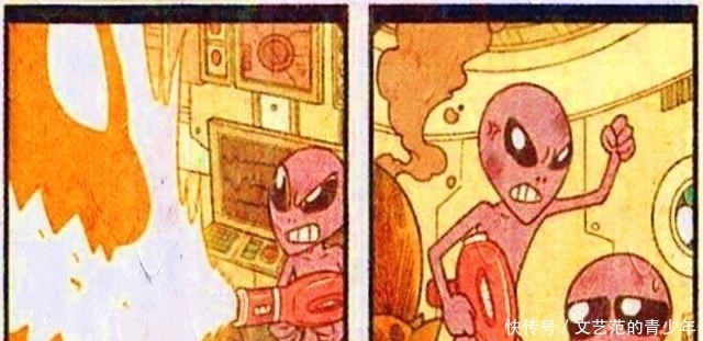 童年萌照。星太奇穿王子装，小桂子穿恐龙服，而奋豆却大战外星人