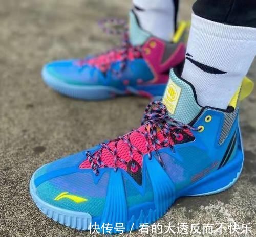 韦德 300块档实战球鞋推荐(二),水泥地克星,有你上脚的吗?