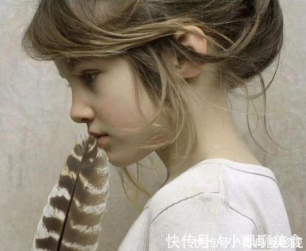 油画作品&乌克兰天才美女画家,画少女人体惊艳脱俗,网友:百看不厌