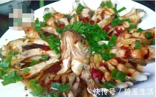 孔雀开屏|家人聚餐，这道家常蒸菜，蒸一蒸，8分钟上桌，鲜美到流口水