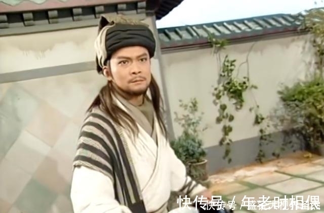 慕容复|金庸为了成全乔峰,特意让他避开这个高手,否则乔峰战神之名不保