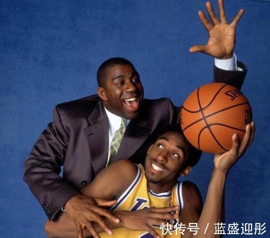fmvp|同样打13个赛季,魔术师VS库里,谁更强看26项数据,差距挺大的!