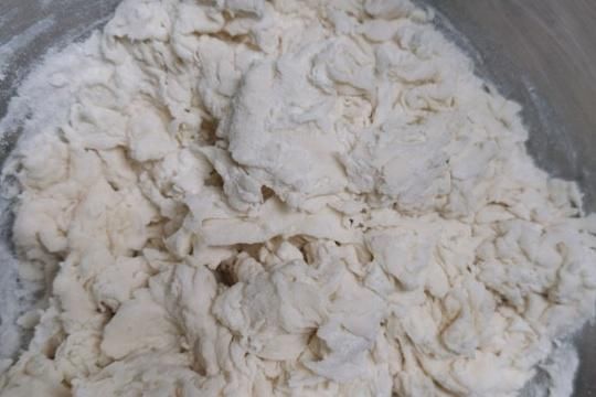 中筋面粉|蒸红糖馒头，不要只加酵母，面里加一点它，香软有嚼劲，个个开花