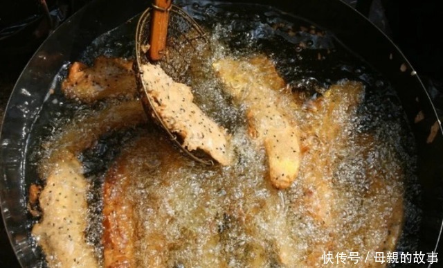 快走|27岁男子脑梗离世,医生提醒:一种水喝太多,血管迟早要堵死