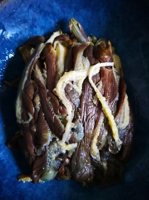 紫紅色|這菜是“天然解毒王”，隔天上吃1次，相當(dāng)于給肝臟“洗個(gè)澡”