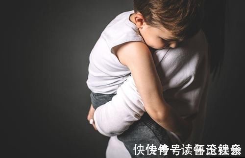 父母|孩子的表现与父母的教育密不可分:4种家庭长大的孩子,很可悲