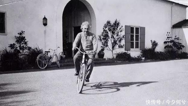 百年前,爱因斯坦不仅预言黑洞,还预言了中国,如今都已成为现实