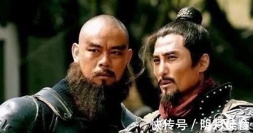 武松$鲁智深上梁山后,见到林冲时礼貌说了1句话,从此2人关系疏远