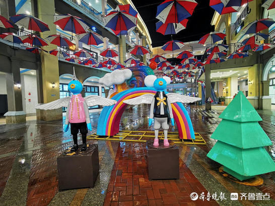 银光|雨漫泉城，银光满地夜色朦胧，炎热的初夏顿然凉爽清静