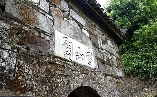 忍不住|5副文采飞扬的对联,令人刮目相看,忍不住送上掌声