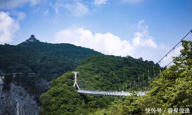 公路|张家界天门山，刚过了九十九道弯，还有笔直的楼梯让人绝望