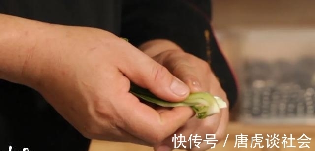 白砂糖|青菜怎么炒才好吃?换种搭配,油亮浓香秒光盘