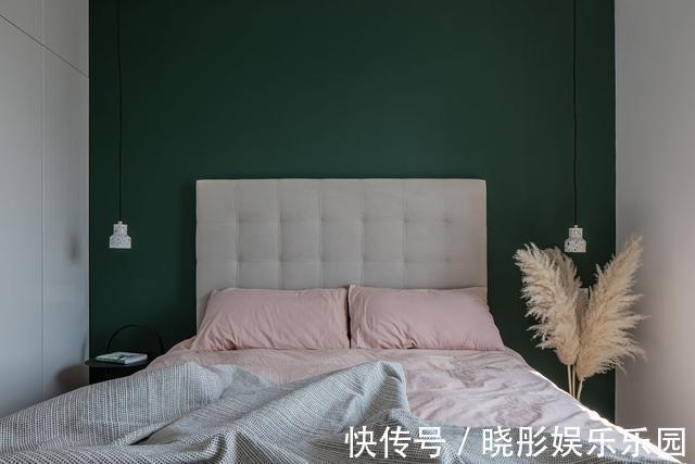 拆除|客厅把阳台打通,真明智!抬高10公分做地台,实用极了