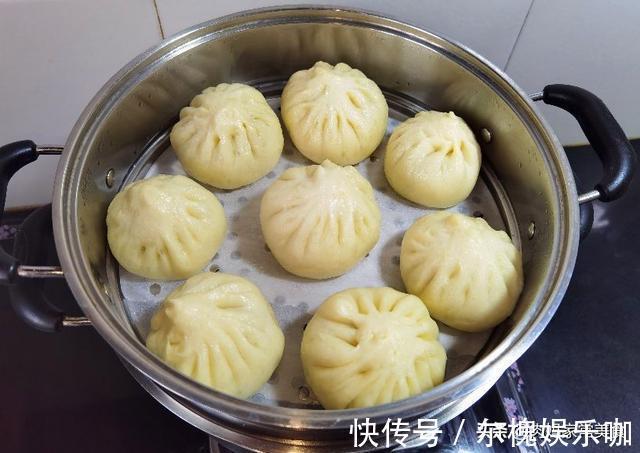 配方|教你在家蒸包子，又白又暄软，配方步骤都很详细