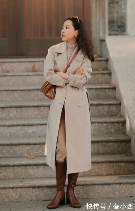 长筒靴 秋冬建议多穿“大衣+靴子”,内搭毛衣、连衣裙、牛仔裤真时髦
