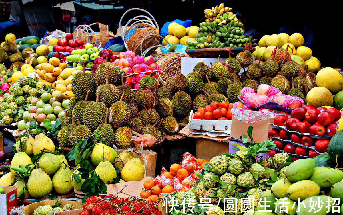 葡萄|冬季5种水果要多吃，鲜甜多汁又营养，顺应时节而食，安稳过冬天