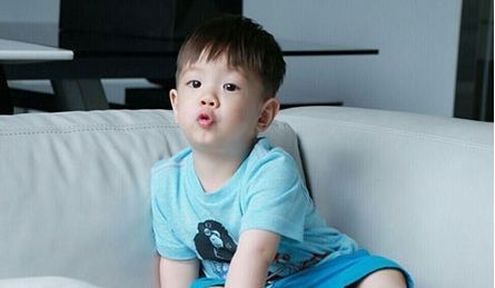 保安亭|“对不起,把儿子养成暖男,我真的后悔了!”