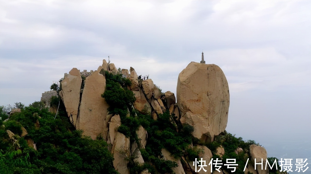 凤凰岭风景区|北京一景区，被称为“小黄山”，门票25元游客很多