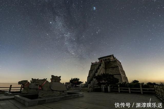 登顶沂蒙最高峰，将海拔1156米之上的秋色一网打尽！