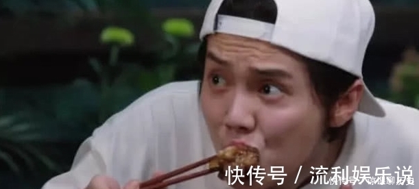 都說黃磊做飯好吃?鹿晗品嘗時(shí)的一個(gè)表情,暴露出了真相!