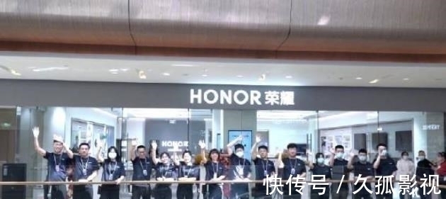 小米|荣耀现状截然不同,销量反超小米中国第四,与华为形成鲜明对比