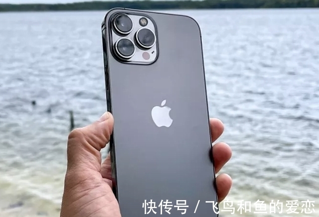 iPhone13Pro的问题开始出现，品控让某大V无法忍受，直接选择退货