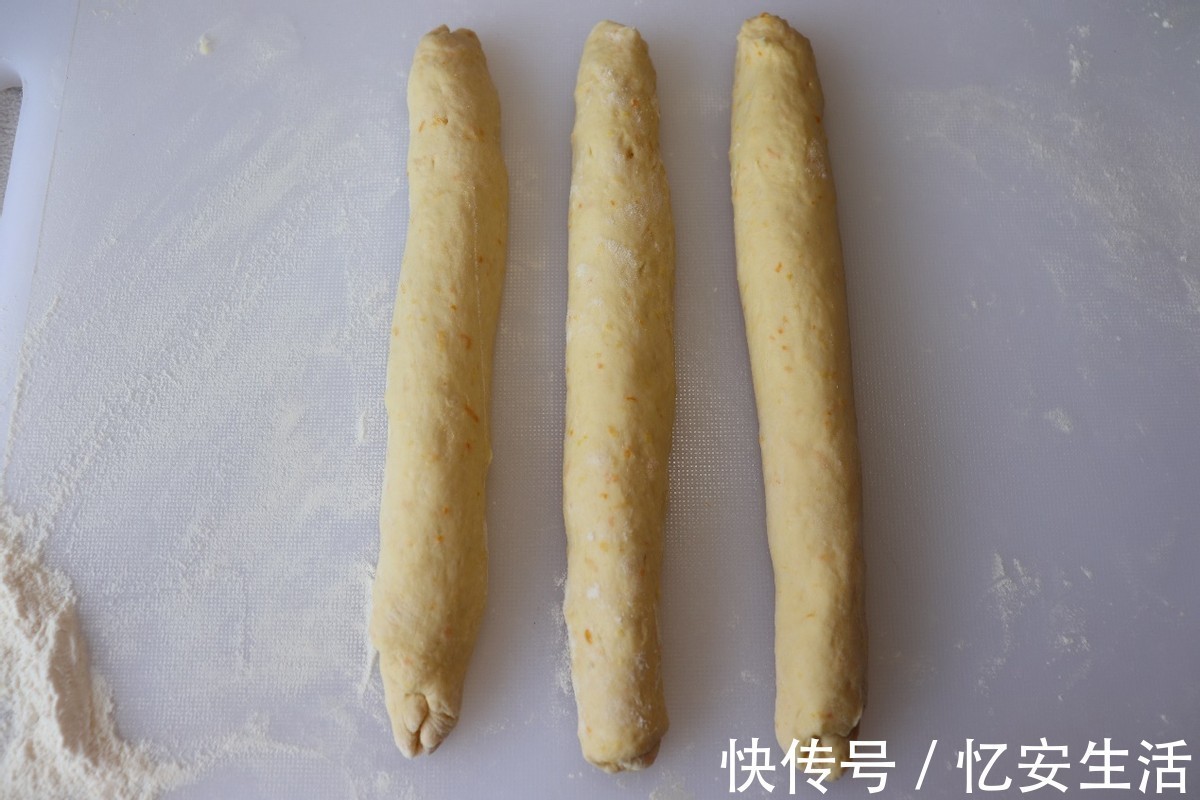 橙汁|烘焙新手也能制作的香橙奶酪包,清甜不腻,家人都爱吃