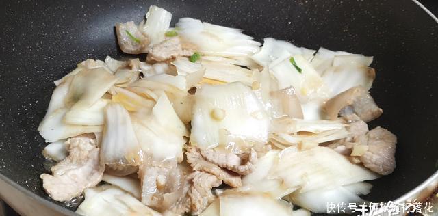 鲜嫩|冬季常吃的“大白菜”,试试这种做法,有滋有味,鲜嫩入味,真香
