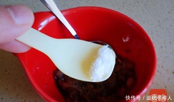 此菜浑身是宝,比鱼鲜比肉香!农村多到吃不完,城里1斤卖25元!