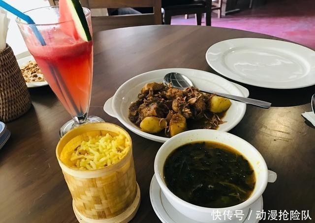 缅甸仰光的别墅餐厅,还是一座博物馆,不仅美味还有品味!
