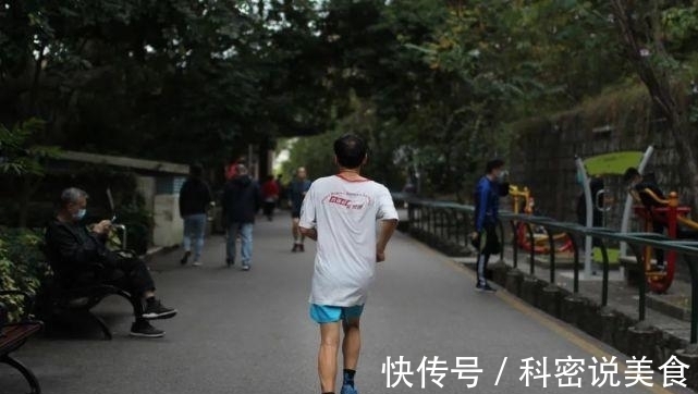 跑步|“不行！您这样真的不能再跑步了！”