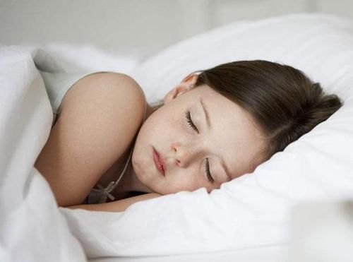 个子|孩子青春期个子矮别急，抓住3个长高“法宝”，再窜一截没问题