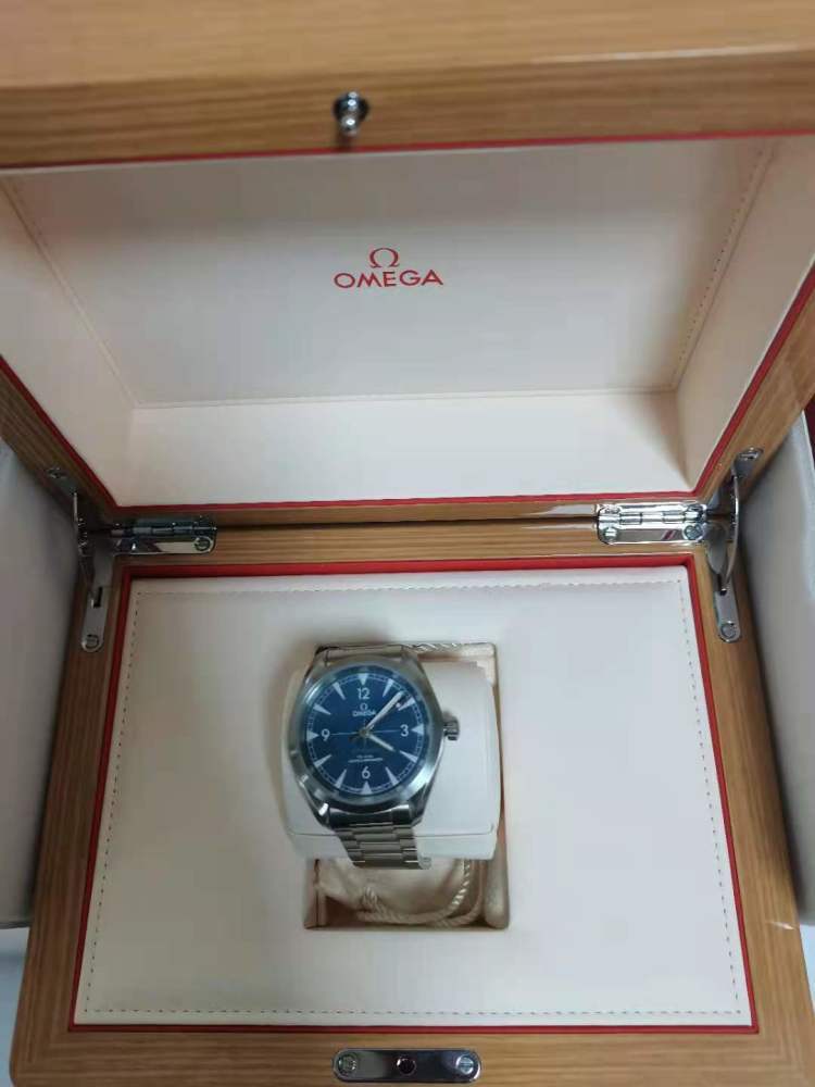 铁霸|抗磁远超劳力士绿玻璃的手表你见过吗?