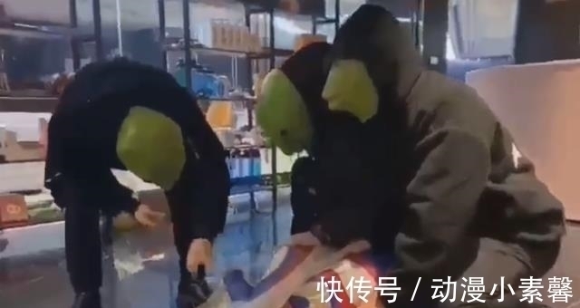 迫害|奥特曼:鱼头人事件发酵,全网都在跟风迫害,玩梗令人心寒!