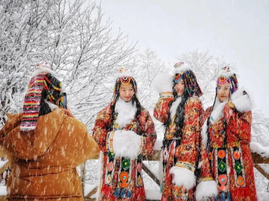 一场春雪 万种风情~九寨沟等你来“撩”！