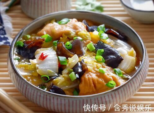 非常解馋的下饭菜,食材简单味道鲜美可口,非常的下饭很美味