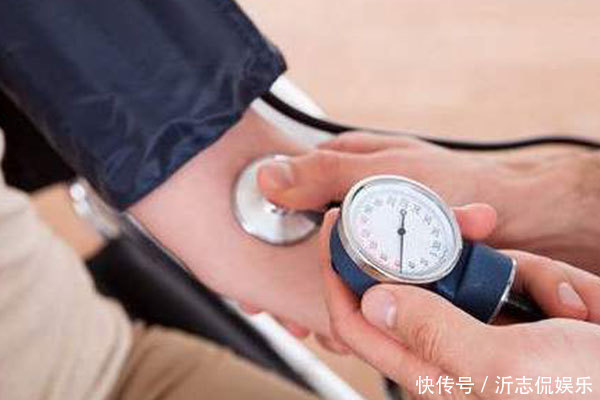 久治|高血压久治不愈量血压10人9错，想要量得准，这些细节不能忽视