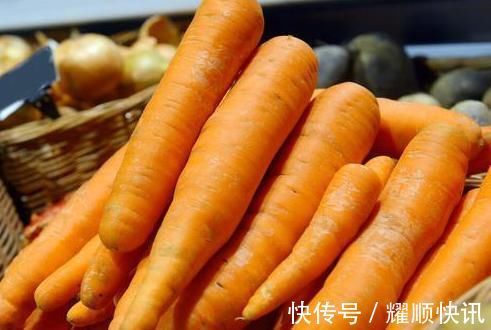 菜农|老菜农：买胡萝卜时，有3种再便宜也不能买，菜贩子自己都不吃