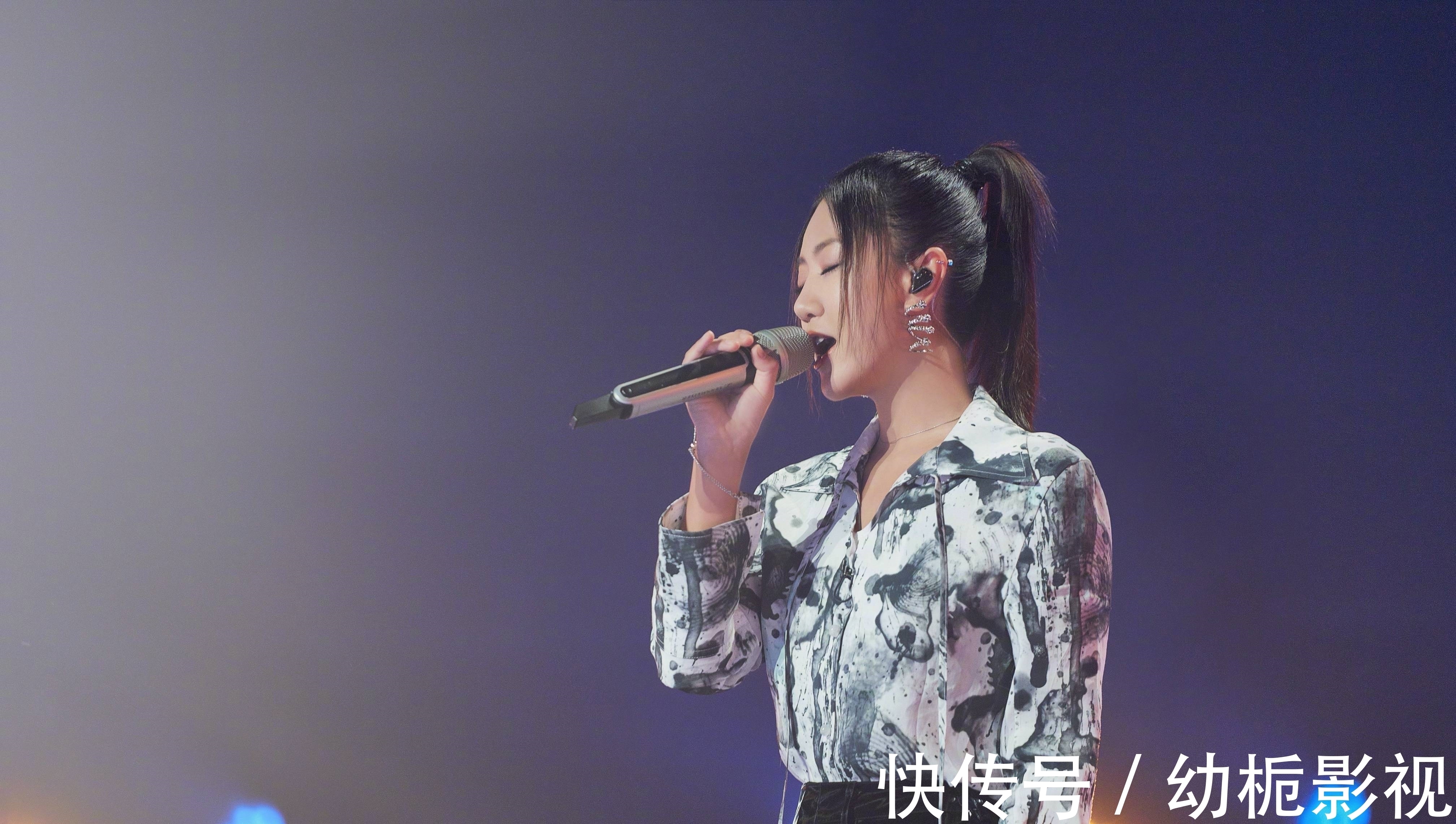 从受人追捧到无人问津,陈粒身上到底发生了什么