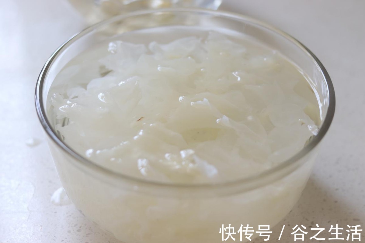 苹果|天热就多喝汤水，润燥补水，每天喝一碗，比喝水有效