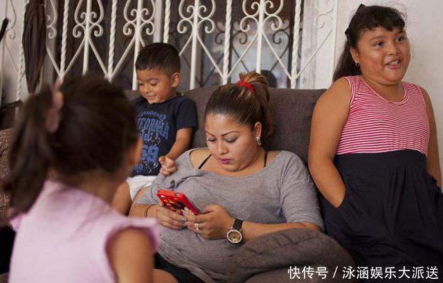 姐妹|4姐妹共生下60多个娃,喂养10天后孩子就被抱走,如今身体垮了