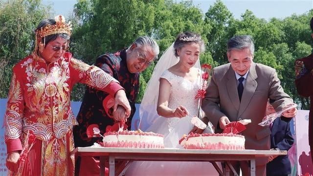 婚姻生活|百对金婚老人5.20举行“集体婚礼”