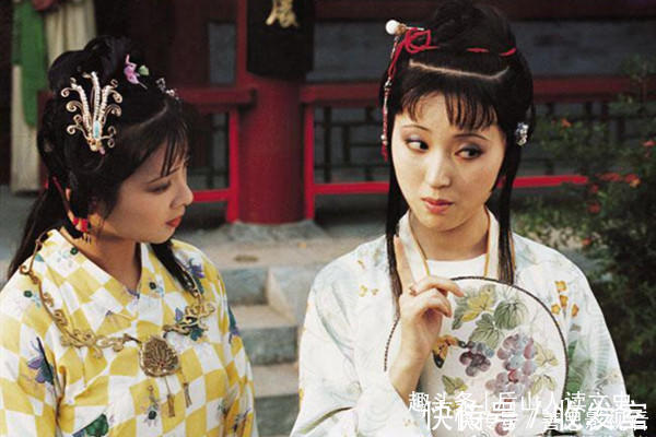 惜春|林黛玉嘲笑刘姥姥是母蝗虫,只有一个贵族小姐默不作声,逃过一劫