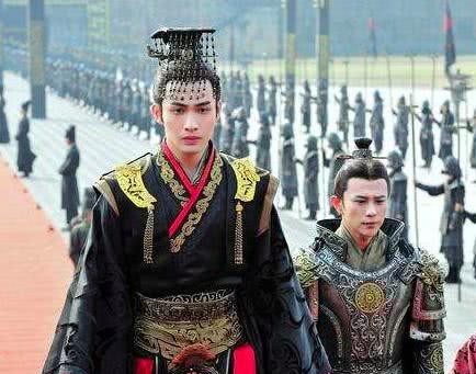 姓氏|中华姓氏共有5600多个,大多姓氏来源于这8个姓氏