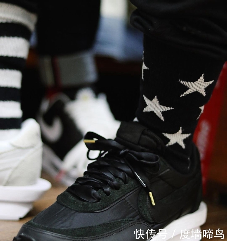 ldv 最新上脚图来了!纯色Sacai x Nike LDV Waffle还能这样穿