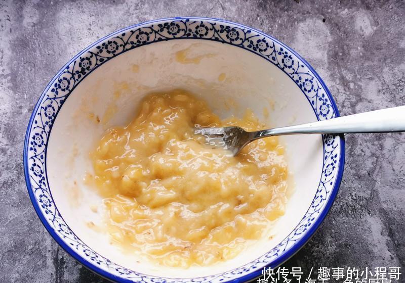 随手做的早餐饼,火了朋友圈,网友:香甜软糯又好吃,关键是简单