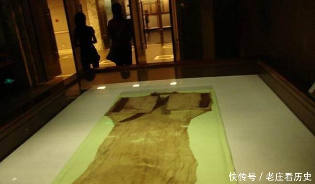 上榜|三批禁止出国展览文物共195件,衣物类只有三件上榜,何其珍贵