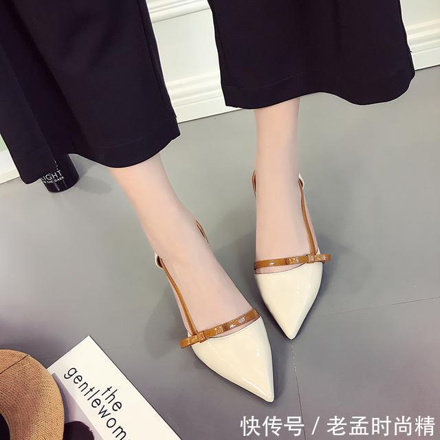 鞋底|都市气质尖头高跟鞋让你倍显知性,穿上它干练十足